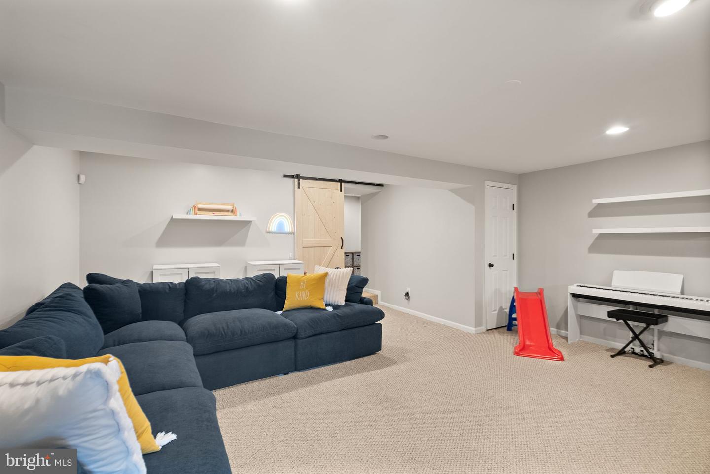 6020 KESTNER CIR, ALEXANDRIA, Virginia 22315, 3 Bedrooms Bedrooms, ,2 BathroomsBathrooms,Residential,For sale,6020 KESTNER CIR,VAFX2282226 MLS # VAFX2282226