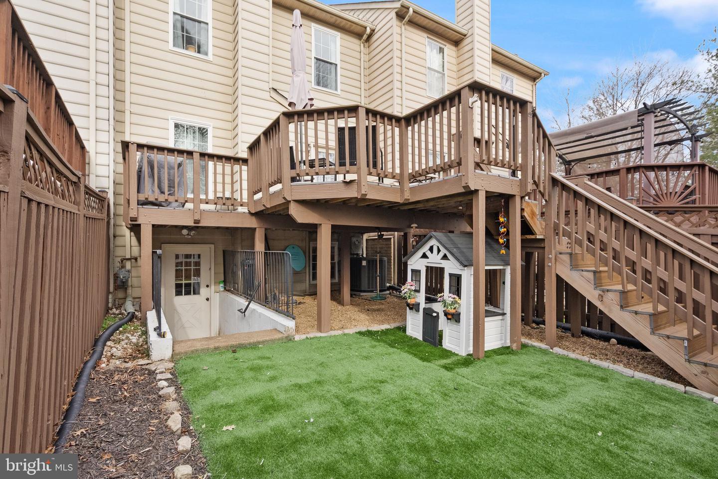 6020 KESTNER CIR, ALEXANDRIA, Virginia 22315, 3 Bedrooms Bedrooms, ,2 BathroomsBathrooms,Residential,For sale,6020 KESTNER CIR,VAFX2282226 MLS # VAFX2282226