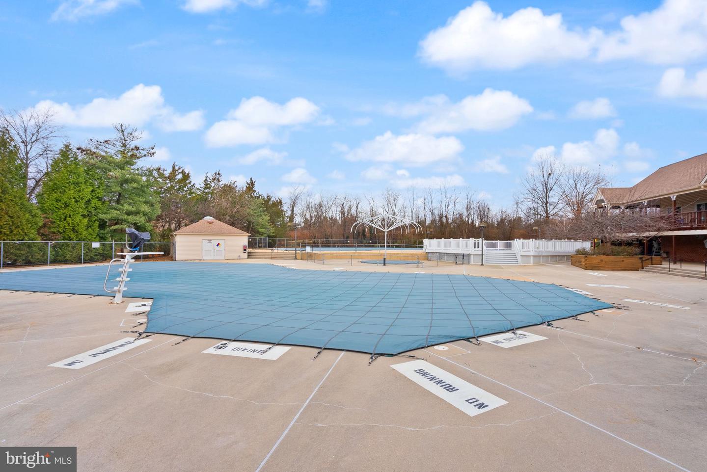 6020 KESTNER CIR, ALEXANDRIA, Virginia 22315, 3 Bedrooms Bedrooms, ,2 BathroomsBathrooms,Residential,For sale,6020 KESTNER CIR,VAFX2282226 MLS # VAFX2282226