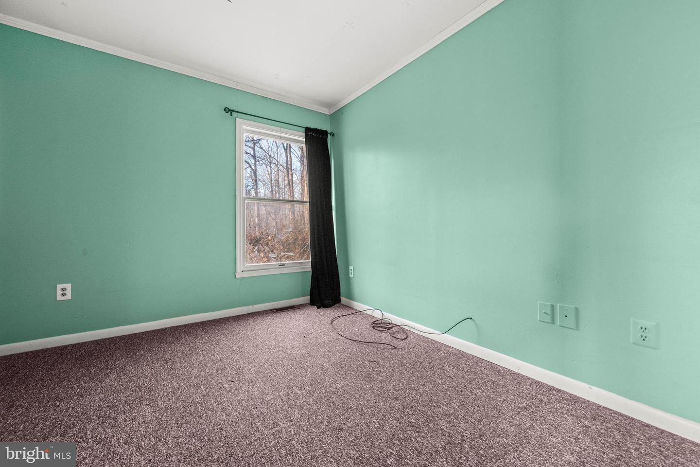 6727 BULL MOOSE CT, MARSHALL, Virginia 20115, 4 Bedrooms Bedrooms, ,2 BathroomsBathrooms,Residential,For sale,6727 BULL MOOSE CT,VAFQ2019898 MLS # VAFQ2019898