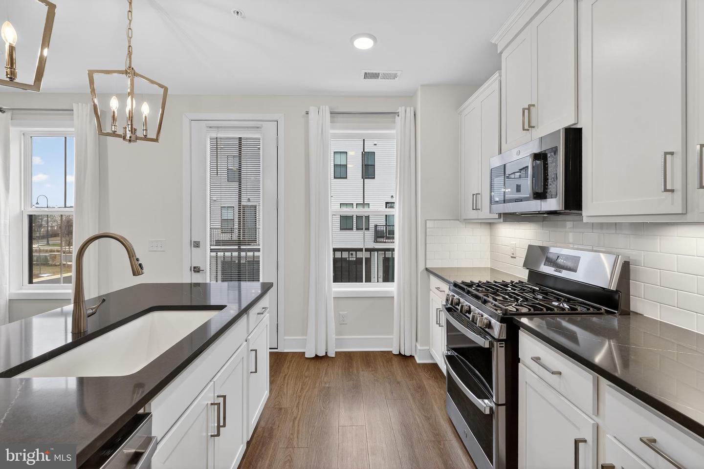 21805 CROXLEY TER, BROADLANDS, Virginia 20148, 3 Bedrooms Bedrooms, ,2 BathroomsBathrooms,Residential,For sale,21805 CROXLEY TER,VALO2112304 MLS # VALO2112304