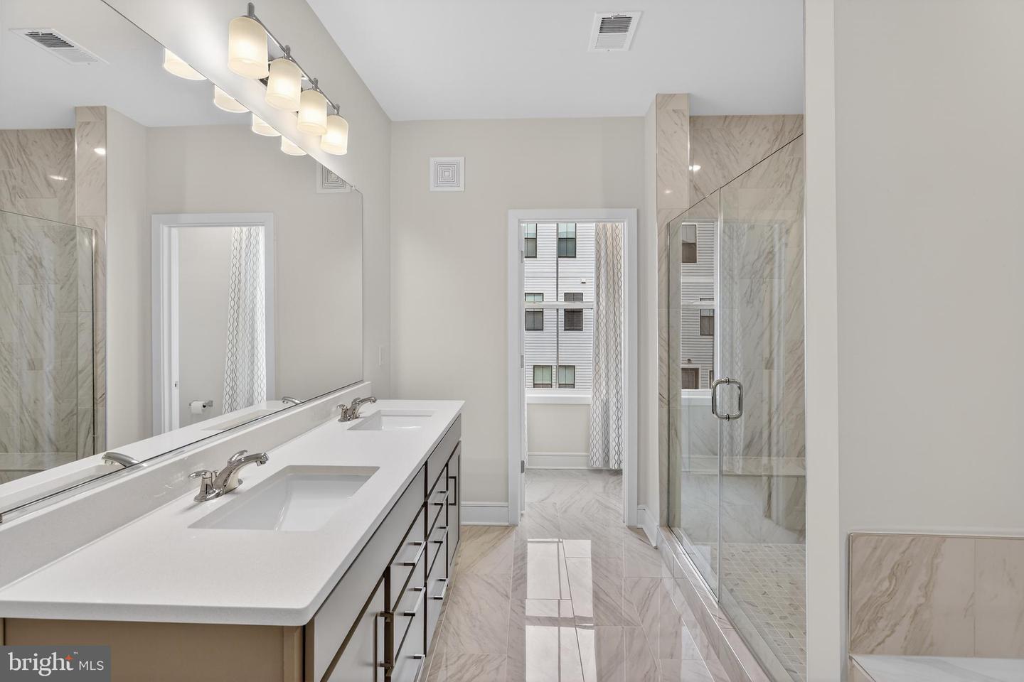 21805 CROXLEY TER, BROADLANDS, Virginia 20148, 3 Bedrooms Bedrooms, ,2 BathroomsBathrooms,Residential,For sale,21805 CROXLEY TER,VALO2112304 MLS # VALO2112304