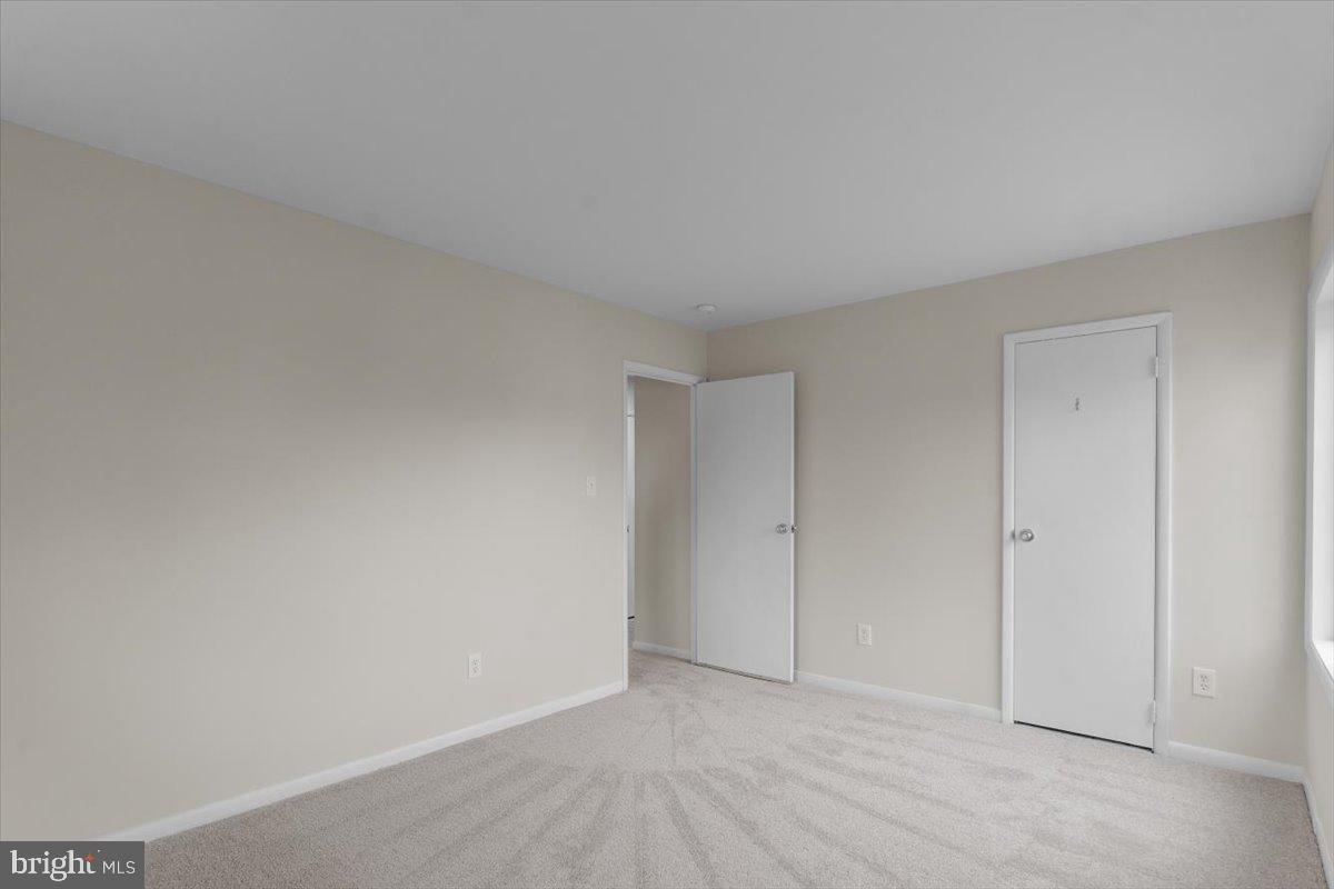 1139 AUTUMNHAZE CT, HERNDON, Virginia 20170, 3 Bedrooms Bedrooms, ,2 BathroomsBathrooms,Residential,For sale,1139 AUTUMNHAZE CT,VAFX2282550 MLS # VAFX2282550