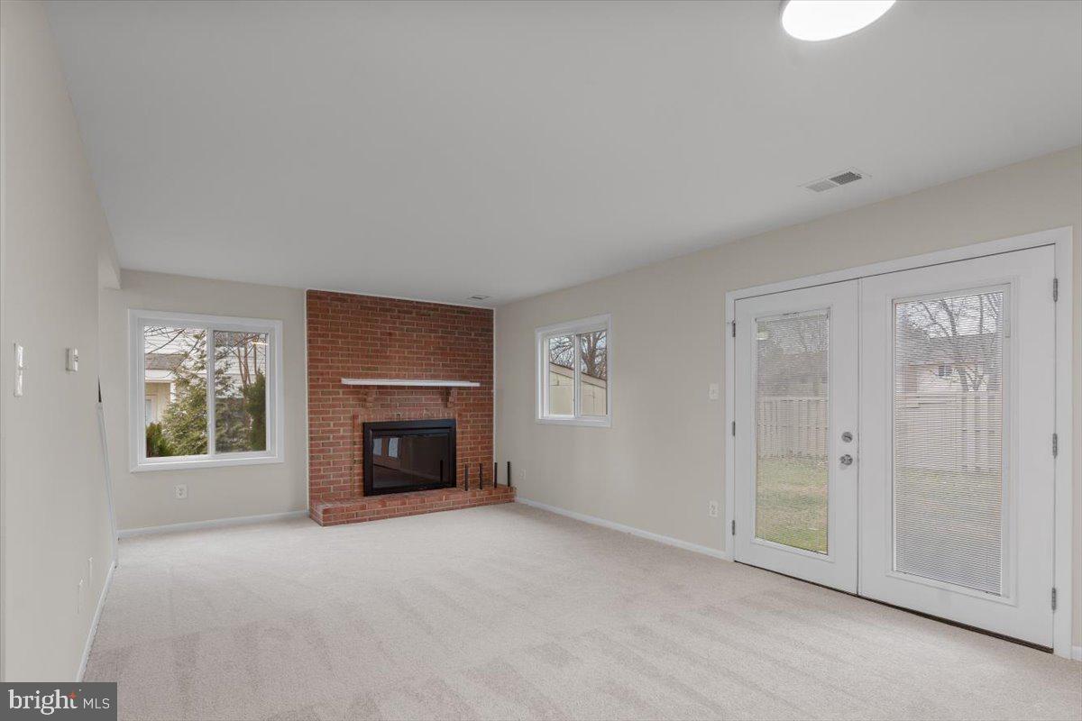 1139 AUTUMNHAZE CT, HERNDON, Virginia 20170, 3 Bedrooms Bedrooms, ,2 BathroomsBathrooms,Residential,For sale,1139 AUTUMNHAZE CT,VAFX2282550 MLS # VAFX2282550