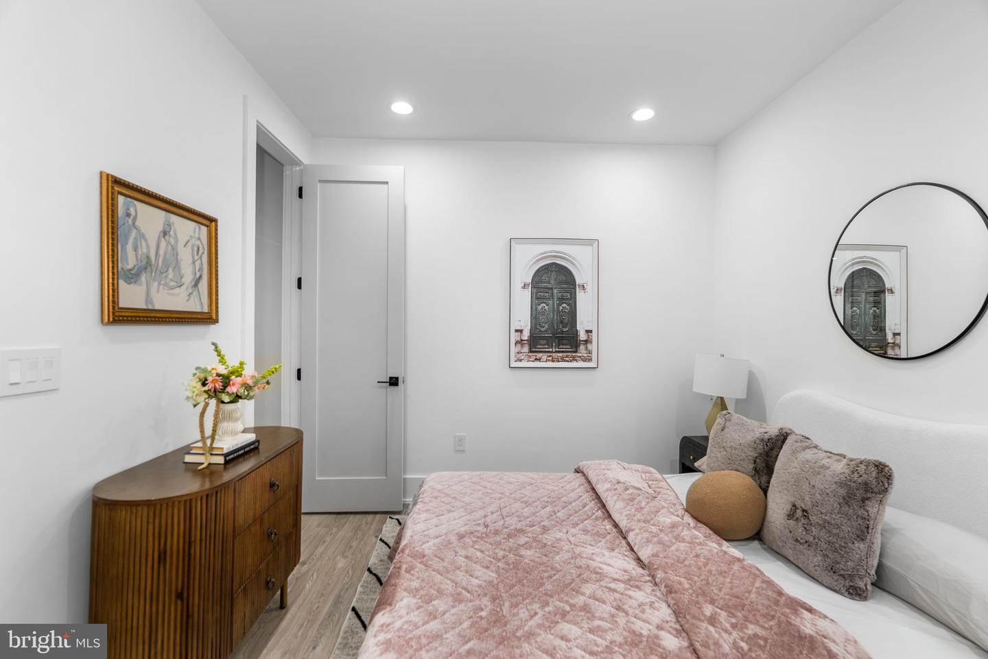 1140 OATES ST NE #101, WASHINGTON, District Of Columbia 20002, 3 Bedrooms Bedrooms, ,2 BathroomsBathrooms,Residential,For sale,1140 OATES ST NE #101,DCDC2235298 MLS # DCDC2235298