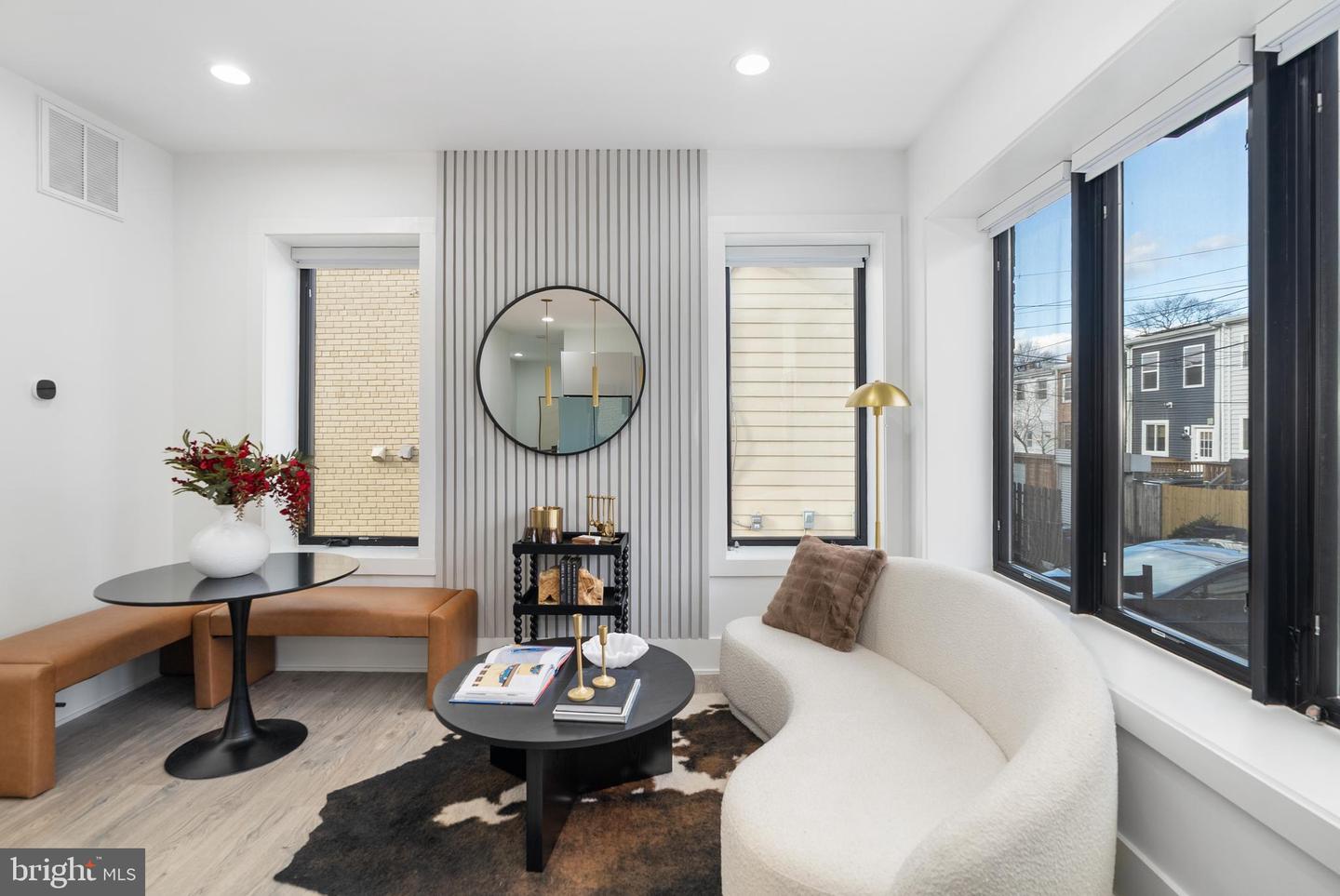 1140 OATES ST NE #101, WASHINGTON, District Of Columbia 20002, 3 Bedrooms Bedrooms, ,2 BathroomsBathrooms,Residential,For sale,1140 OATES ST NE #101,DCDC2235298 MLS # DCDC2235298