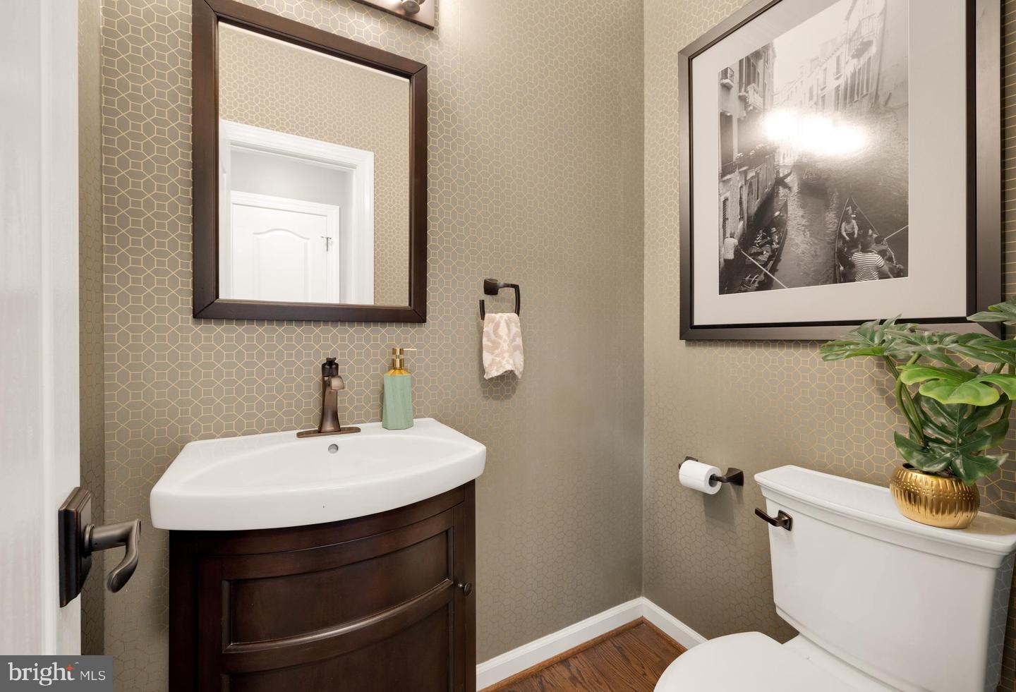 139 REES PL, FALLS CHURCH, Virginia 22046, 4 Bedrooms Bedrooms, 8 Rooms Rooms,4 BathroomsBathrooms,Residential,For sale,139 REES PL,VAFA2003502 MLS # VAFA2003502 139 REES PL, FALLS CHURCH, Virginia 22046, 4 Bedrooms Bedrooms, 8 Rooms Rooms,4 BathroomsBathrooms,Residential,For sale,139 REES PL,VAFA2003502 MLS # VAFA2003502