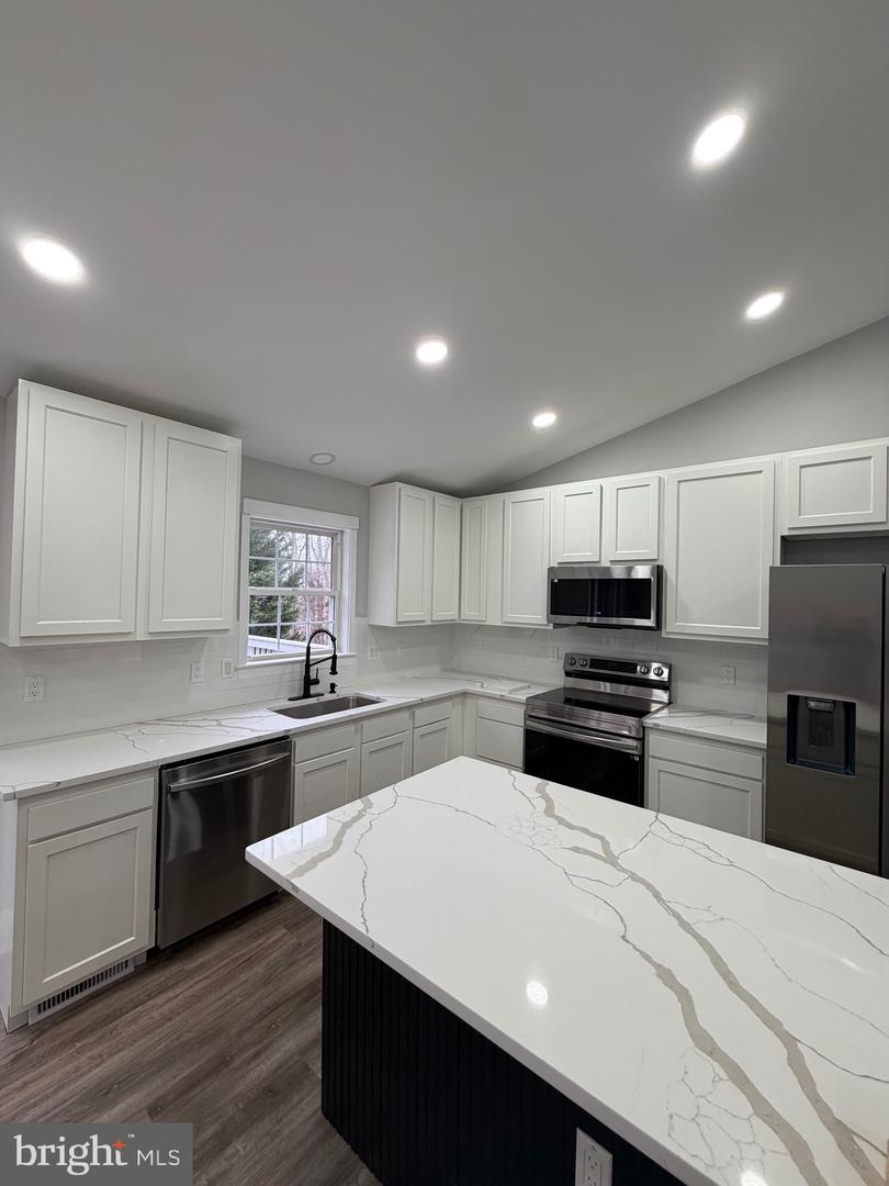 121 GRAYWOLF TRL, WINCHESTER, Virginia 22602, 4 Bedrooms Bedrooms, ,2 BathroomsBathrooms,Residential,For sale,121 GRAYWOLF TRL,VAFV2038554 MLS # VAFV2038554 121 GRAYWOLF TRL, WINCHESTER, Virginia 22602, 4 Bedrooms Bedrooms, ,2 BathroomsBathrooms,Residential,For sale,121 GRAYWOLF TRL,VAFV2038554 MLS # VAFV2038554