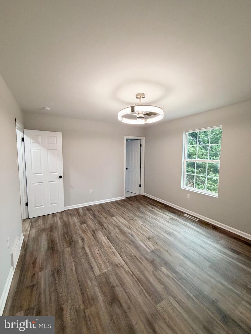 121 GRAYWOLF TRL, WINCHESTER, Virginia 22602, 4 Bedrooms Bedrooms, ,2 BathroomsBathrooms,Residential,For sale,121 GRAYWOLF TRL,VAFV2038554 MLS # VAFV2038554 121 GRAYWOLF TRL, WINCHESTER, Virginia 22602, 4 Bedrooms Bedrooms, ,2 BathroomsBathrooms,Residential,For sale,121 GRAYWOLF TRL,VAFV2038554 MLS # VAFV2038554