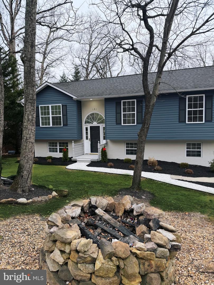 121 GRAYWOLF TRL, WINCHESTER, Virginia 22602, 4 Bedrooms Bedrooms, ,2 BathroomsBathrooms,Residential,For sale,121 GRAYWOLF TRL,VAFV2038554 MLS # VAFV2038554 121 GRAYWOLF TRL, WINCHESTER, Virginia 22602, 4 Bedrooms Bedrooms, ,2 BathroomsBathrooms,Residential,For sale,121 GRAYWOLF TRL,VAFV2038554 MLS # VAFV2038554