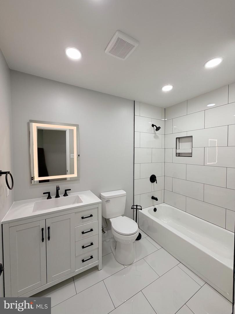 121 GRAYWOLF TRL, WINCHESTER, Virginia 22602, 4 Bedrooms Bedrooms, ,2 BathroomsBathrooms,Residential,For sale,121 GRAYWOLF TRL,VAFV2038554 MLS # VAFV2038554 121 GRAYWOLF TRL, WINCHESTER, Virginia 22602, 4 Bedrooms Bedrooms, ,2 BathroomsBathrooms,Residential,For sale,121 GRAYWOLF TRL,VAFV2038554 MLS # VAFV2038554