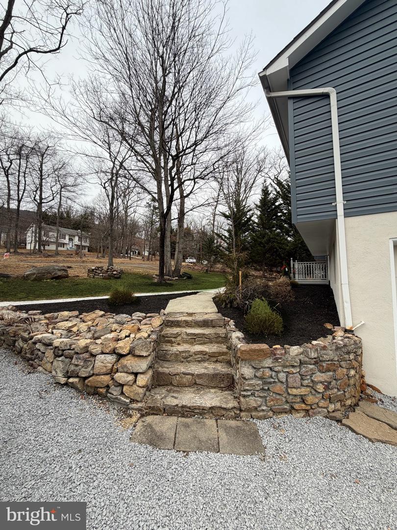 121 GRAYWOLF TRL, WINCHESTER, Virginia 22602, 4 Bedrooms Bedrooms, ,2 BathroomsBathrooms,Residential,For sale,121 GRAYWOLF TRL,VAFV2038554 MLS # VAFV2038554 121 GRAYWOLF TRL, WINCHESTER, Virginia 22602, 4 Bedrooms Bedrooms, ,2 BathroomsBathrooms,Residential,For sale,121 GRAYWOLF TRL,VAFV2038554 MLS # VAFV2038554