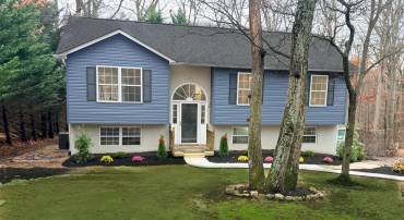 121 GRAYWOLF TRL, WINCHESTER, Virginia 22602, 4 Bedrooms Bedrooms, ,2 BathroomsBathrooms,Residential,For sale,121 GRAYWOLF TRL,VAFV2038554 MLS # VAFV2038554