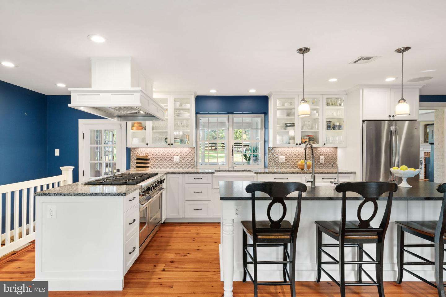 19937 EVERGREEN MILLS RD, LEESBURG, Virginia 20175, 4 Bedrooms Bedrooms, ,4 BathroomsBathrooms,Residential,For sale,19937 EVERGREEN MILLS RD,VALO2112992 MLS # VALO2112992