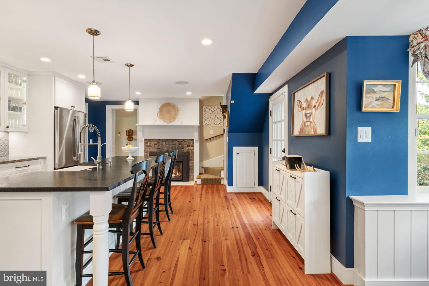 19937 EVERGREEN MILLS RD, LEESBURG, Virginia 20175, 4 Bedrooms Bedrooms, ,4 BathroomsBathrooms,Residential,For sale,19937 EVERGREEN MILLS RD,VALO2112992 MLS # VALO2112992