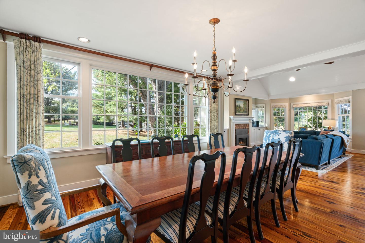 19937 EVERGREEN MILLS RD, LEESBURG, Virginia 20175, 4 Bedrooms Bedrooms, ,4 BathroomsBathrooms,Residential,For sale,19937 EVERGREEN MILLS RD,VALO2112992 MLS # VALO2112992