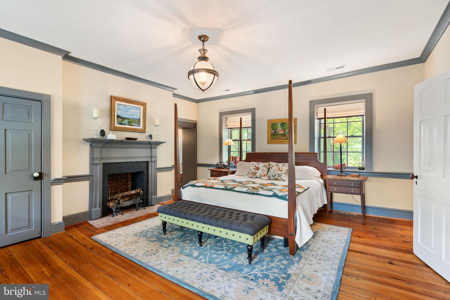 19937 EVERGREEN MILLS RD, LEESBURG, Virginia 20175, 4 Bedrooms Bedrooms, ,4 BathroomsBathrooms,Residential,For sale,19937 EVERGREEN MILLS RD,VALO2112992 MLS # VALO2112992