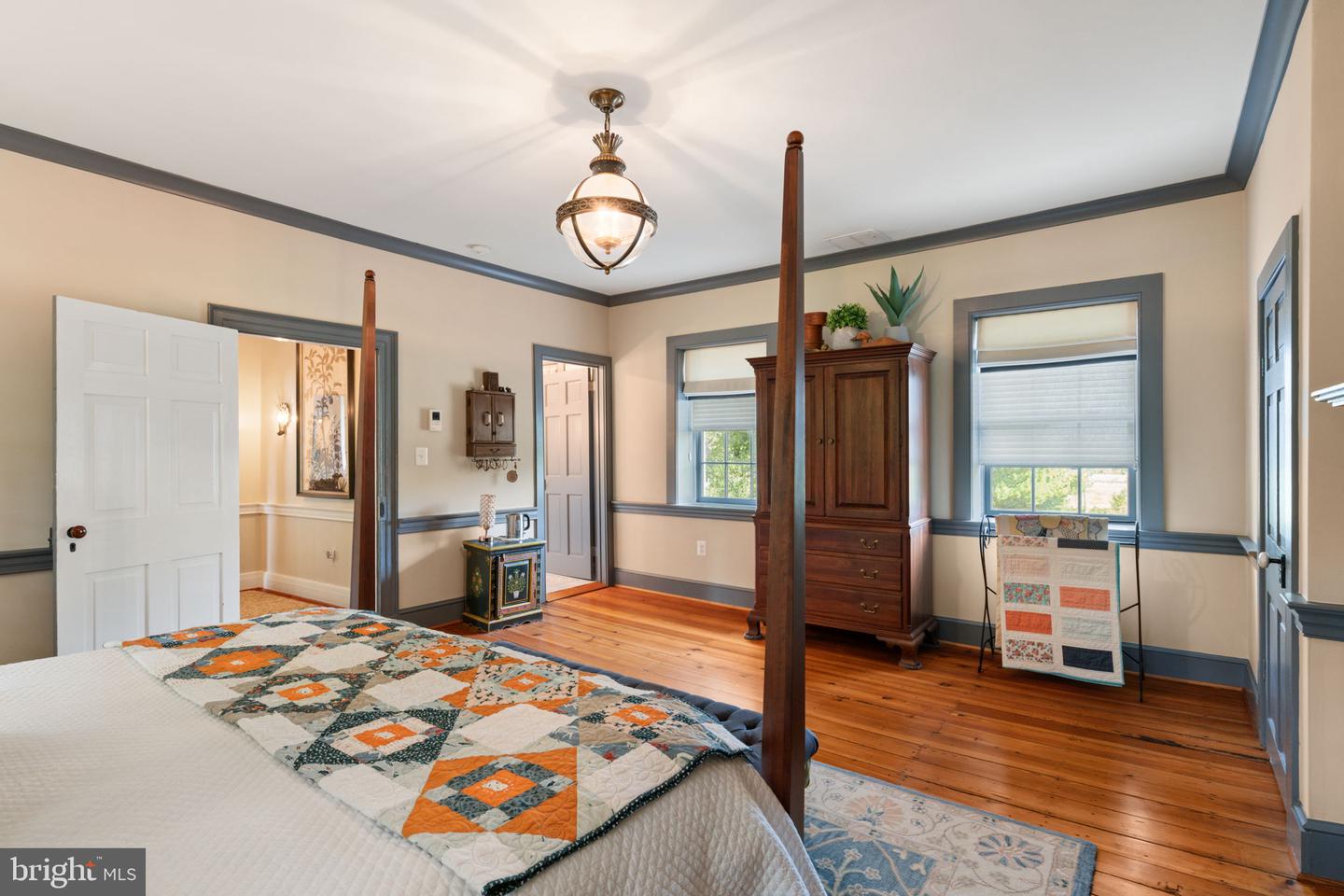 19937 EVERGREEN MILLS RD, LEESBURG, Virginia 20175, 4 Bedrooms Bedrooms, ,4 BathroomsBathrooms,Residential,For sale,19937 EVERGREEN MILLS RD,VALO2112992 MLS # VALO2112992