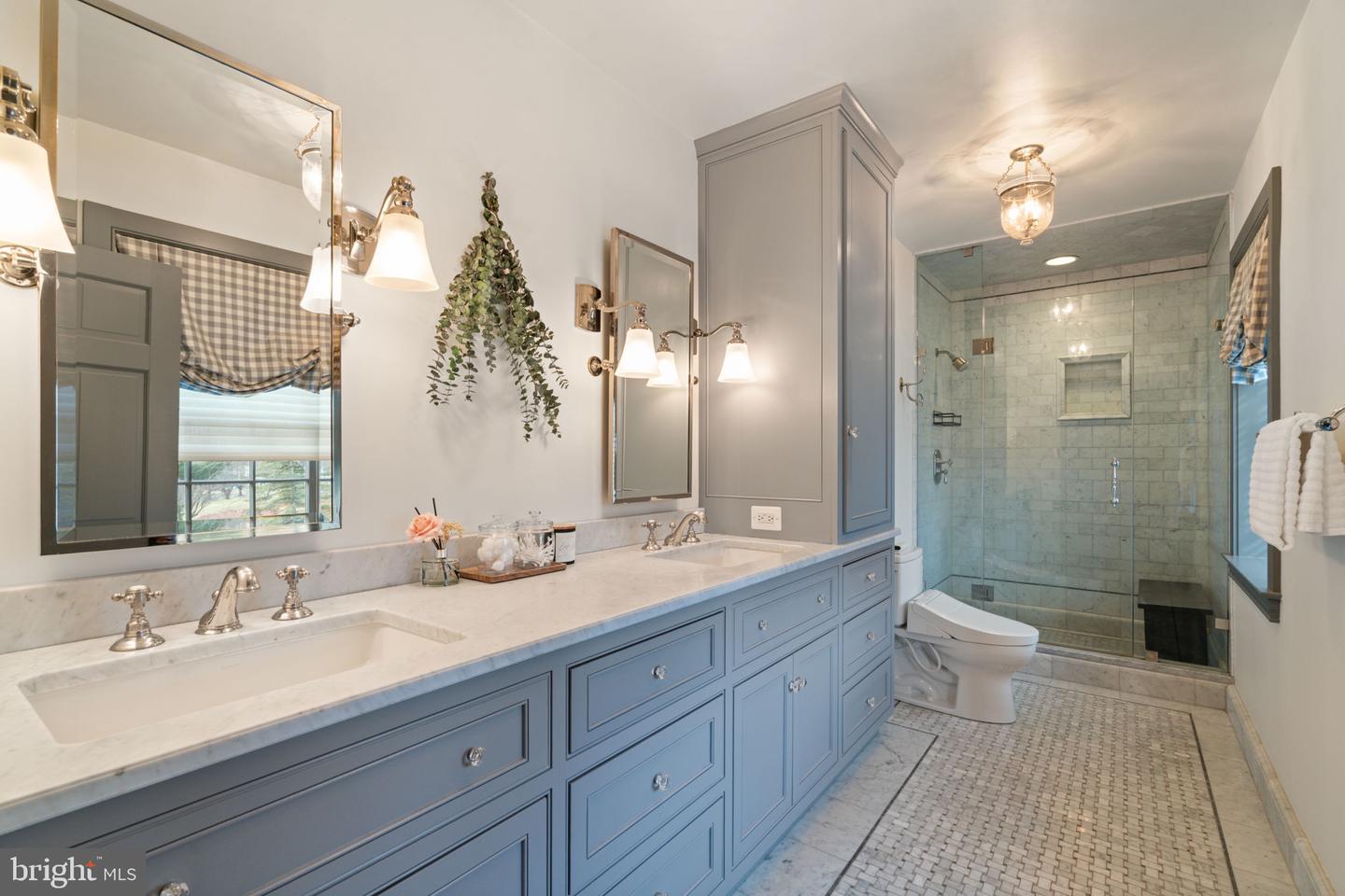 19937 EVERGREEN MILLS RD, LEESBURG, Virginia 20175, 4 Bedrooms Bedrooms, ,4 BathroomsBathrooms,Residential,For sale,19937 EVERGREEN MILLS RD,VALO2112992 MLS # VALO2112992