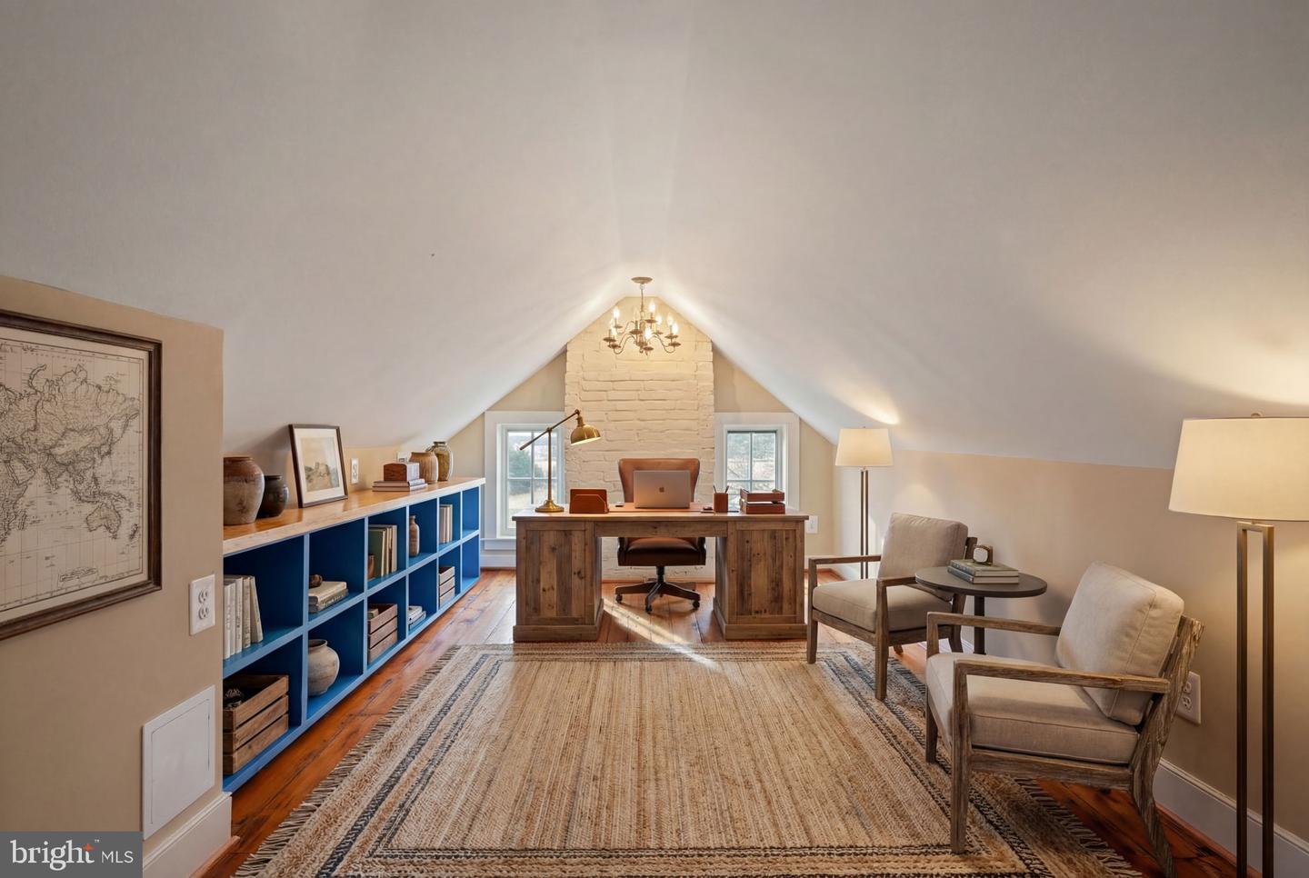 19937 EVERGREEN MILLS RD, LEESBURG, Virginia 20175, 4 Bedrooms Bedrooms, ,4 BathroomsBathrooms,Residential,For sale,19937 EVERGREEN MILLS RD,VALO2112992 MLS # VALO2112992