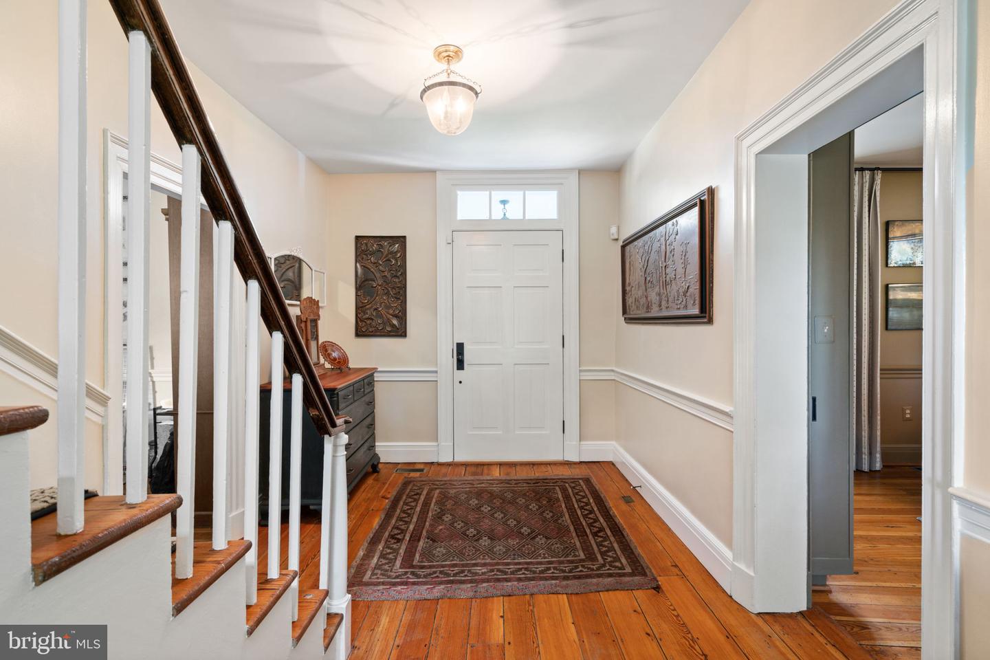 19937 EVERGREEN MILLS RD, LEESBURG, Virginia 20175, 4 Bedrooms Bedrooms, ,4 BathroomsBathrooms,Residential,For sale,19937 EVERGREEN MILLS RD,VALO2112992 MLS # VALO2112992