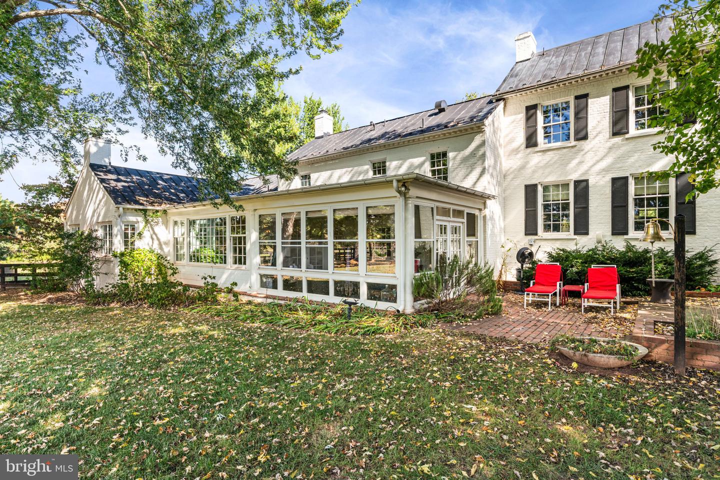 19937 EVERGREEN MILLS RD, LEESBURG, Virginia 20175, 4 Bedrooms Bedrooms, ,4 BathroomsBathrooms,Residential,For sale,19937 EVERGREEN MILLS RD,VALO2112992 MLS # VALO2112992