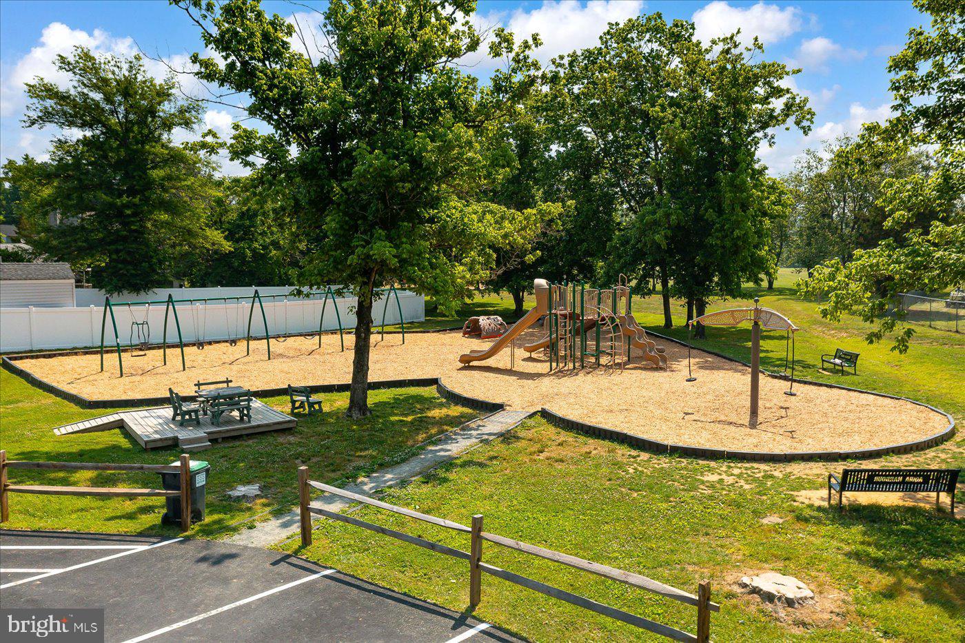 2221 HARPOON DR, STAFFORD, Virginia 22554, 4 Bedrooms Bedrooms, ,3 BathroomsBathrooms,Residential,For sale,2221 HARPOON DR,VAST2044854 MLS # VAST2044854