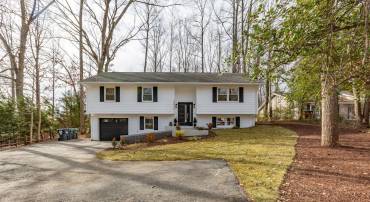 2221 HARPOON DR, STAFFORD, Virginia 22554, 4 Bedrooms Bedrooms, ,3 BathroomsBathrooms,Residential,For sale,2221 HARPOON DR,VAST2044854 MLS # VAST2044854