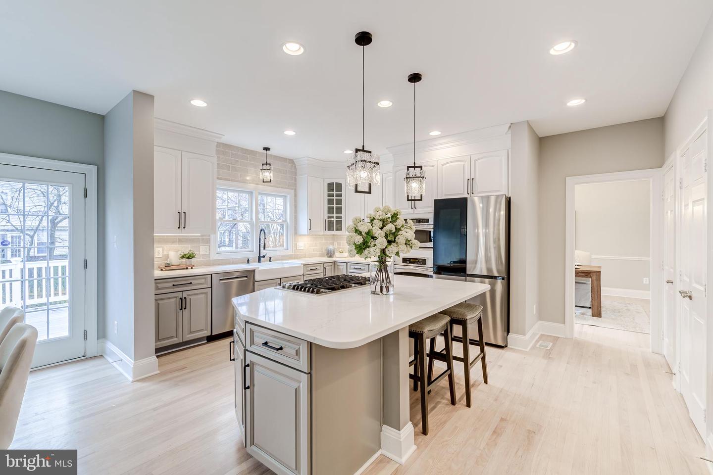 6413 GAYFIELDS RD, ALEXANDRIA, Virginia 22315, 6 Bedrooms Bedrooms, ,5 BathroomsBathrooms,Residential,For sale,6413 GAYFIELDS RD,VAFX2283666 MLS # VAFX2283666