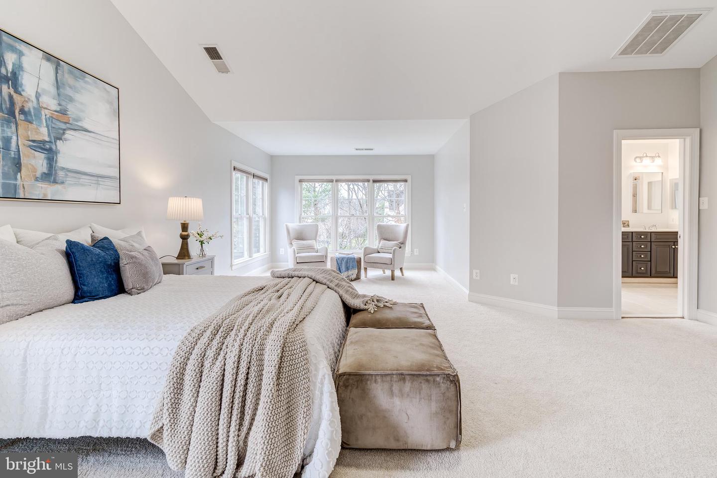 6413 GAYFIELDS RD, ALEXANDRIA, Virginia 22315, 6 Bedrooms Bedrooms, ,5 BathroomsBathrooms,Residential,For sale,6413 GAYFIELDS RD,VAFX2283666 MLS # VAFX2283666