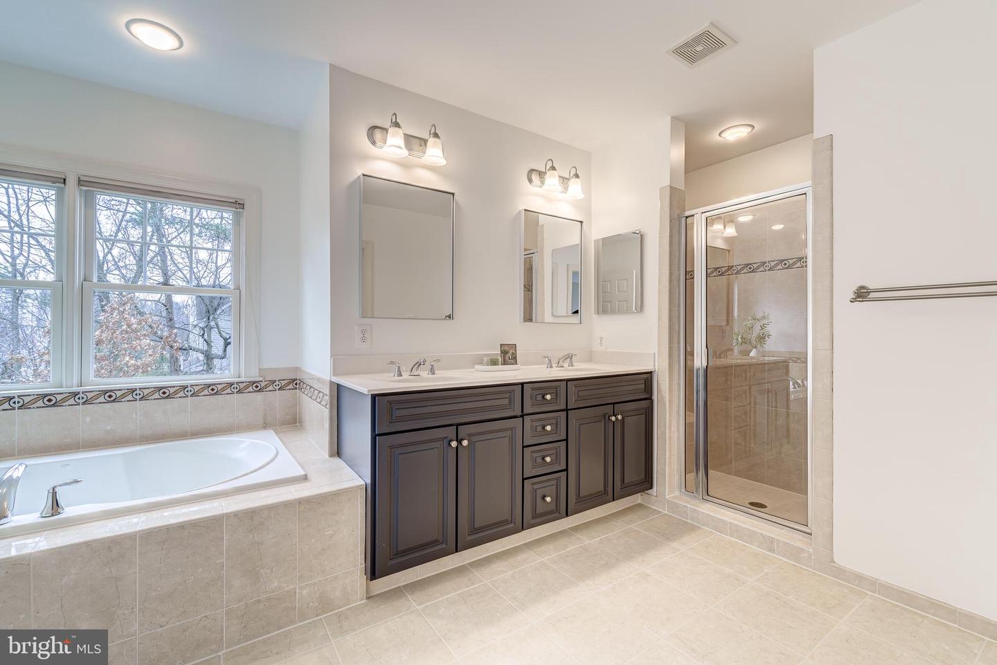 6413 GAYFIELDS RD, ALEXANDRIA, Virginia 22315, 6 Bedrooms Bedrooms, ,5 BathroomsBathrooms,Residential,For sale,6413 GAYFIELDS RD,VAFX2283666 MLS # VAFX2283666