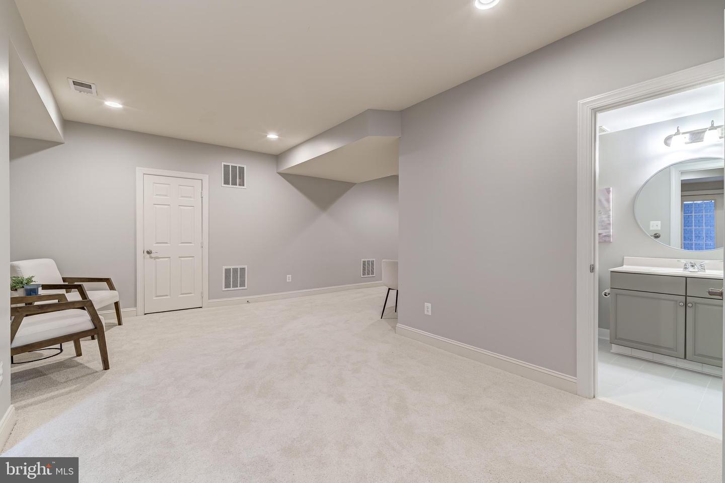 6413 GAYFIELDS RD, ALEXANDRIA, Virginia 22315, 6 Bedrooms Bedrooms, ,5 BathroomsBathrooms,Residential,For sale,6413 GAYFIELDS RD,VAFX2283666 MLS # VAFX2283666