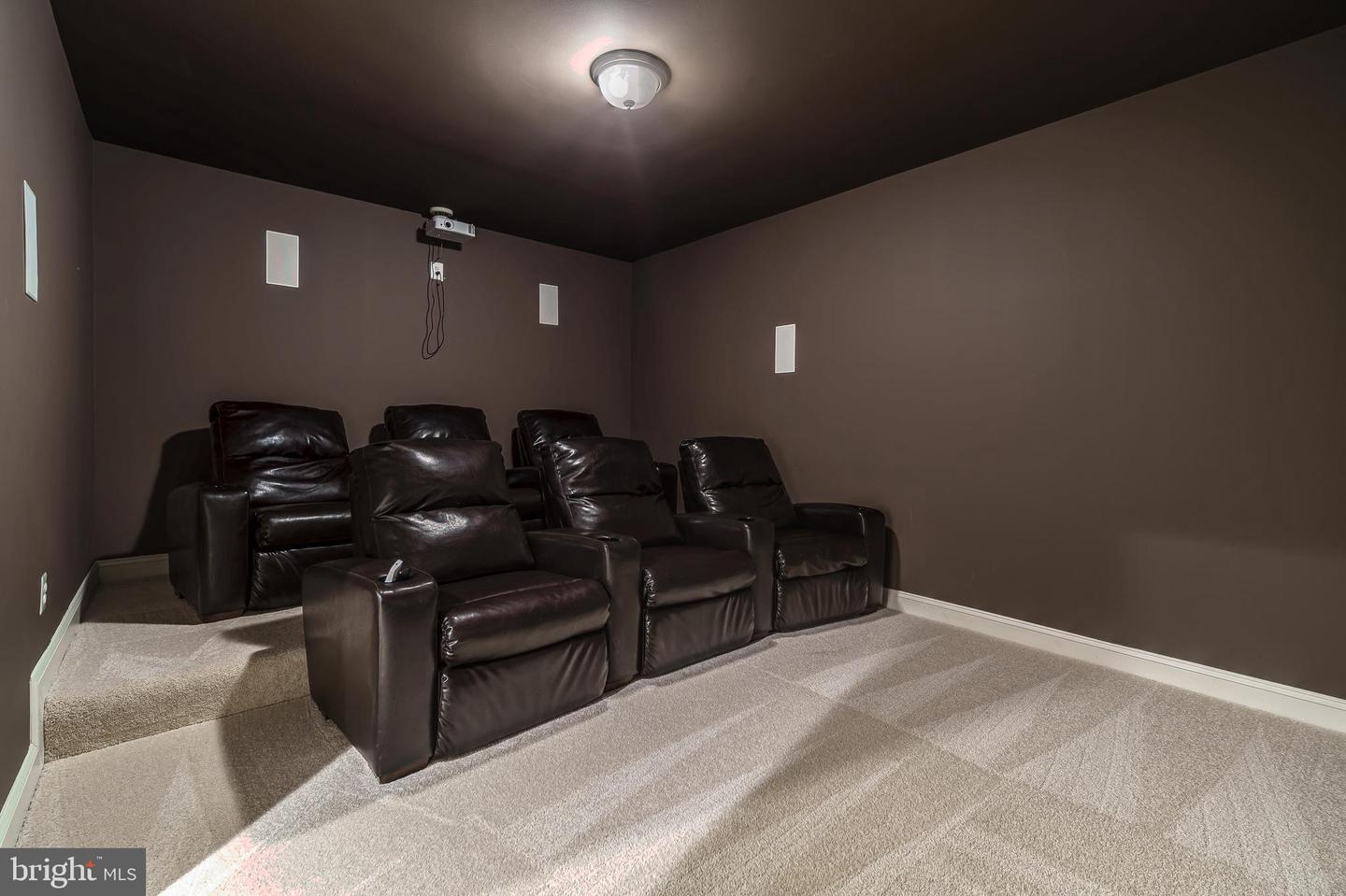 6413 GAYFIELDS RD, ALEXANDRIA, Virginia 22315, 6 Bedrooms Bedrooms, ,5 BathroomsBathrooms,Residential,For sale,6413 GAYFIELDS RD,VAFX2283666 MLS # VAFX2283666