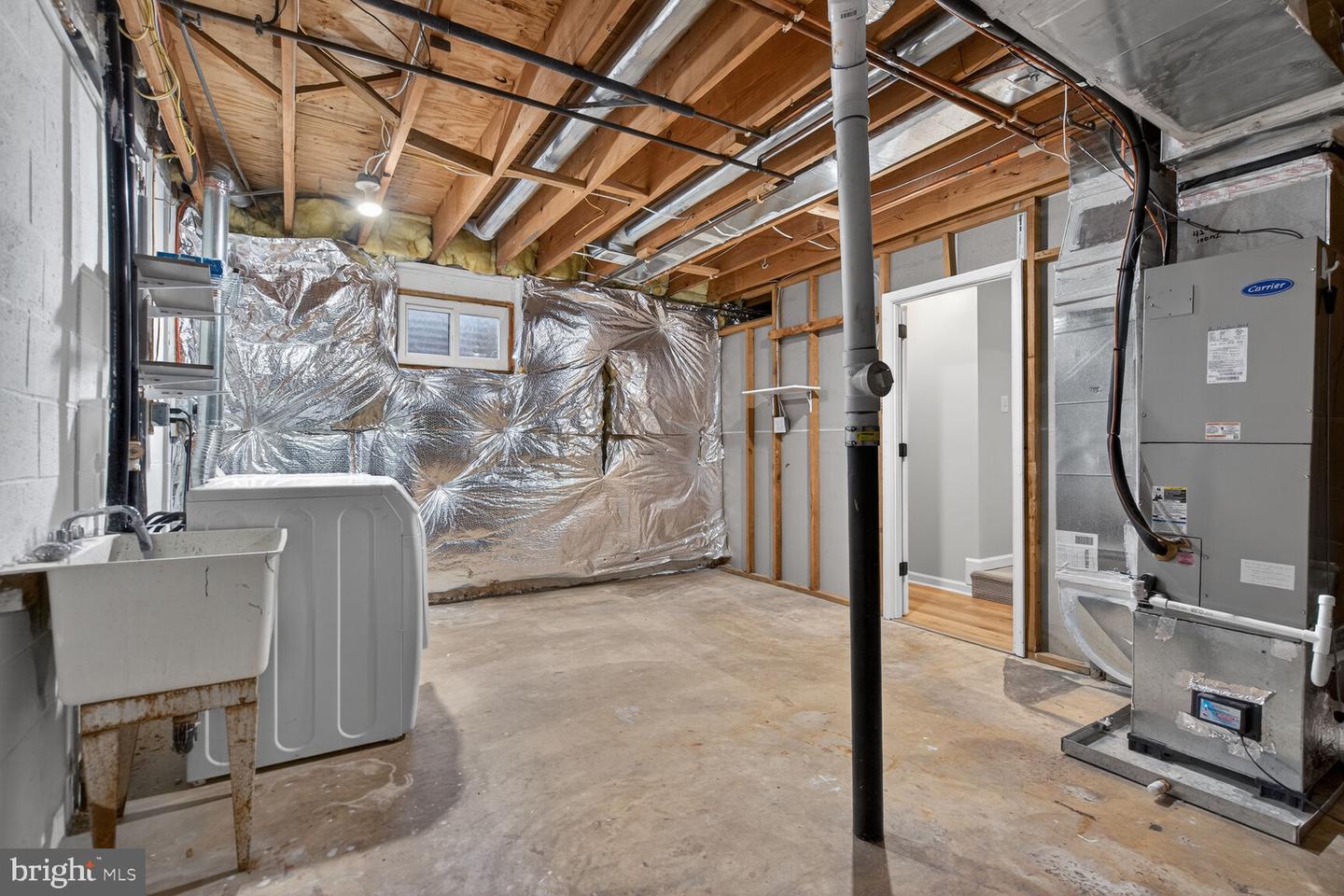 7207 EVANSTON RD, SPRINGFIELD, Virginia 22150, 3 Bedrooms Bedrooms, ,2 BathroomsBathrooms,Residential,For sale,7207 EVANSTON RD,VAFX2283824 MLS # VAFX2283824