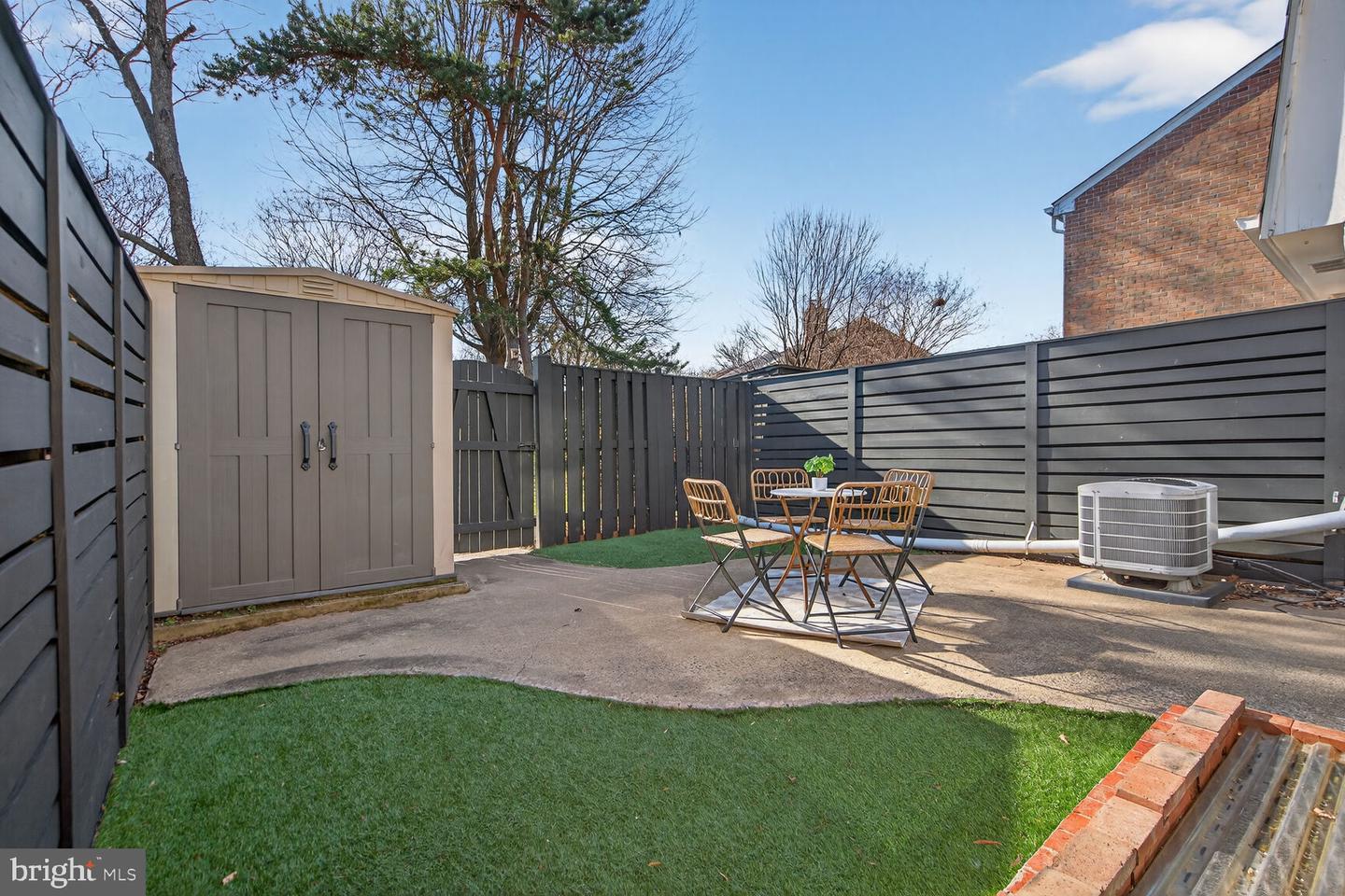 7207 EVANSTON RD, SPRINGFIELD, Virginia 22150, 3 Bedrooms Bedrooms, ,2 BathroomsBathrooms,Residential,For sale,7207 EVANSTON RD,VAFX2283824 MLS # VAFX2283824