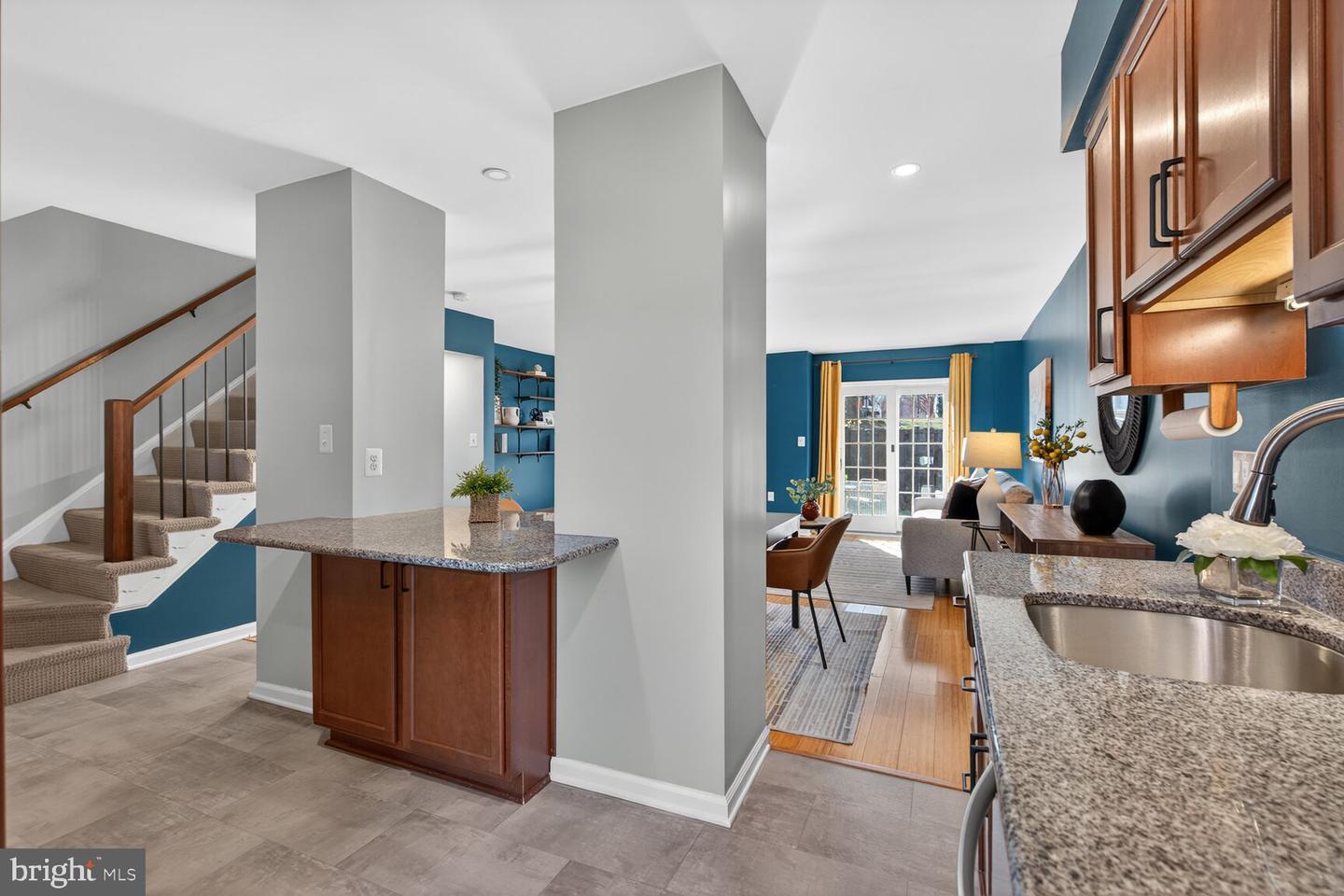 7207 EVANSTON RD, SPRINGFIELD, Virginia 22150, 3 Bedrooms Bedrooms, ,2 BathroomsBathrooms,Residential,For sale,7207 EVANSTON RD,VAFX2283824 MLS # VAFX2283824