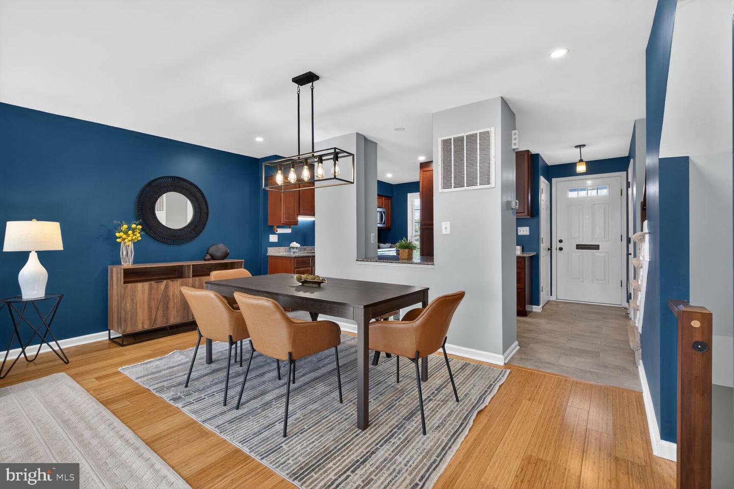 7207 EVANSTON RD, SPRINGFIELD, Virginia 22150, 3 Bedrooms Bedrooms, ,2 BathroomsBathrooms,Residential,For sale,7207 EVANSTON RD,VAFX2283824 MLS # VAFX2283824