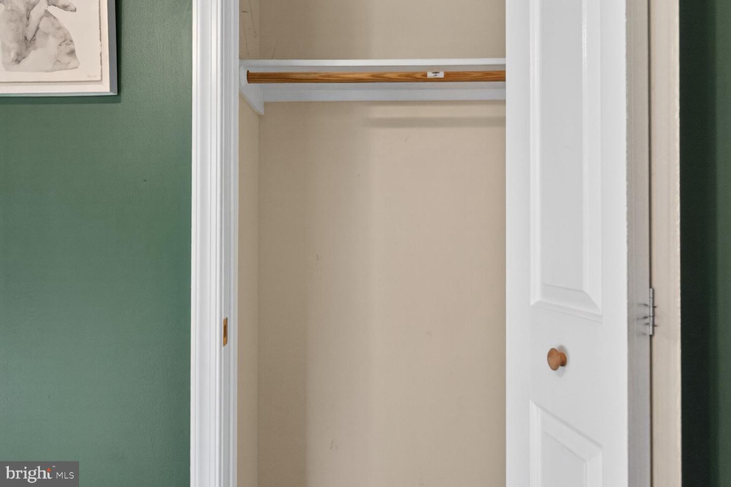 7207 EVANSTON RD, SPRINGFIELD, Virginia 22150, 3 Bedrooms Bedrooms, ,2 BathroomsBathrooms,Residential,For sale,7207 EVANSTON RD,VAFX2283824 MLS # VAFX2283824