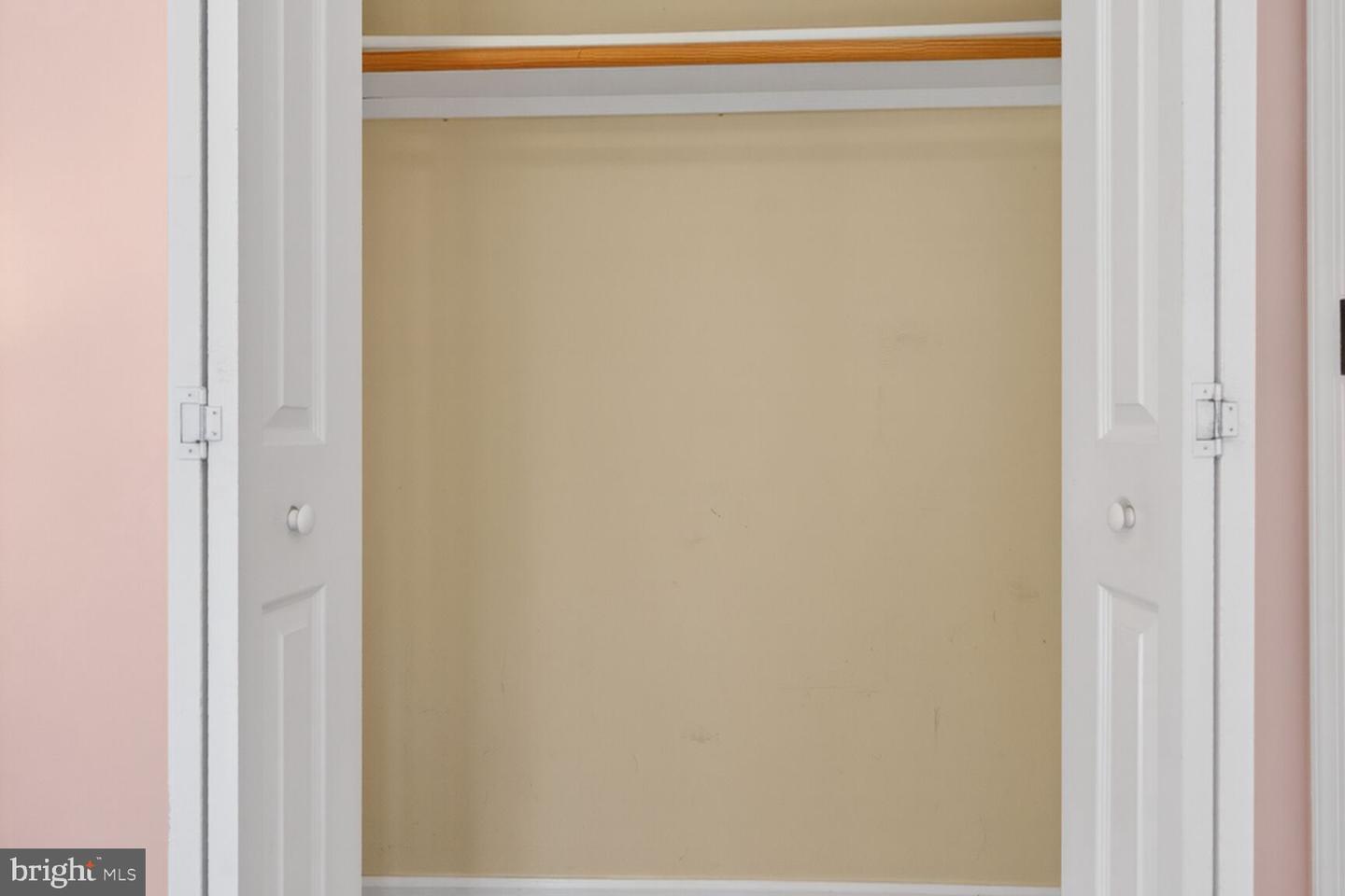 7207 EVANSTON RD, SPRINGFIELD, Virginia 22150, 3 Bedrooms Bedrooms, ,2 BathroomsBathrooms,Residential,For sale,7207 EVANSTON RD,VAFX2283824 MLS # VAFX2283824