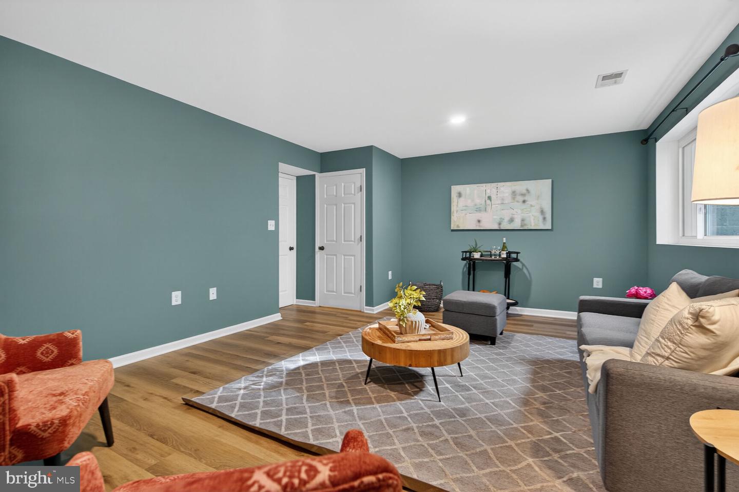 7207 EVANSTON RD, SPRINGFIELD, Virginia 22150, 3 Bedrooms Bedrooms, ,2 BathroomsBathrooms,Residential,For sale,7207 EVANSTON RD,VAFX2283824 MLS # VAFX2283824