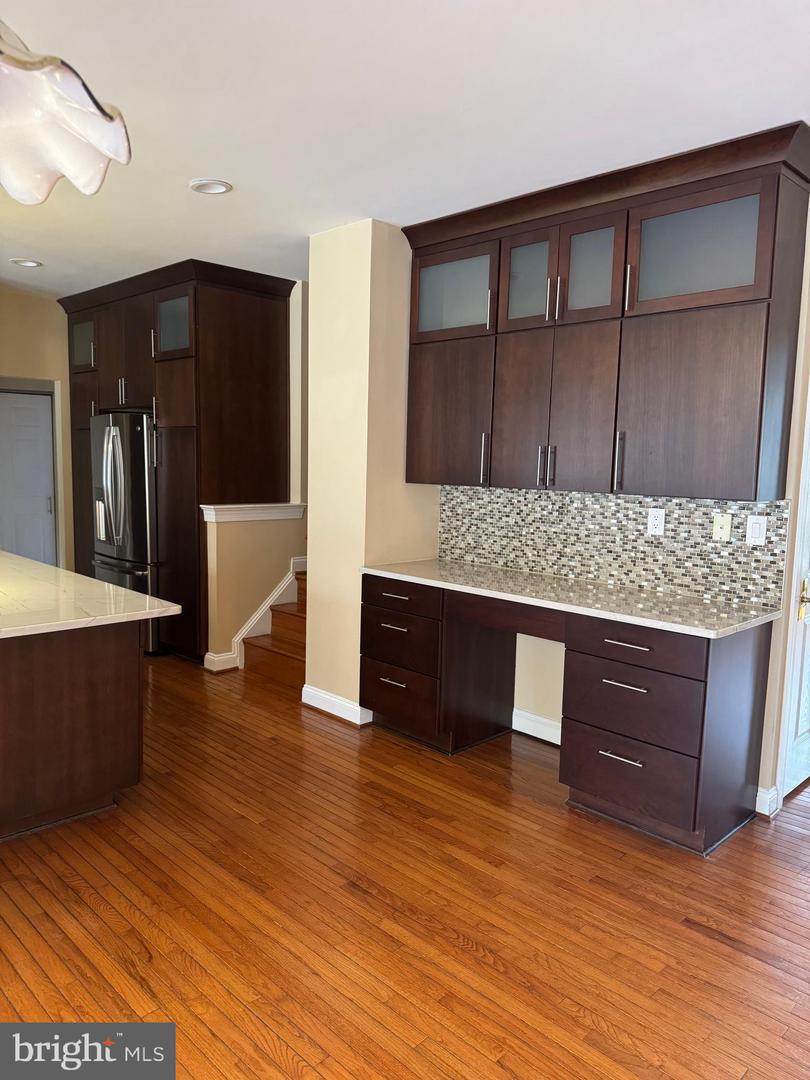 10500 DUNN MEADOW RD, VIENNA, Virginia 22182, 5 Bedrooms Bedrooms, ,4 BathroomsBathrooms,Residential,For sale,10500 DUNN MEADOW RD,VAFX2283888 MLS # VAFX2283888