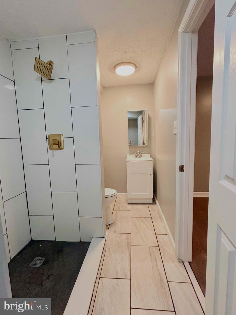 138 PARKSIDE RD, LINDEN, Virginia 22642, 3 Bedrooms Bedrooms, 10 Rooms Rooms,2 BathroomsBathrooms,Residential,For sale,138 PARKSIDE RD,VAWR2013036 MLS # VAWR2013036 138 PARKSIDE RD, LINDEN, Virginia 22642, 3 Bedrooms Bedrooms, 10 Rooms Rooms,2 BathroomsBathrooms,Residential,For sale,138 PARKSIDE RD,VAWR2013036 MLS # VAWR2013036