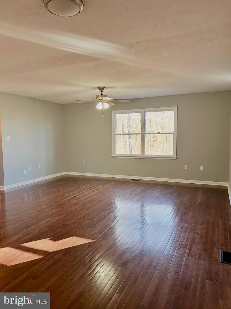 138 PARKSIDE RD, LINDEN, Virginia 22642, 3 Bedrooms Bedrooms, 10 Rooms Rooms,2 BathroomsBathrooms,Residential,For sale,138 PARKSIDE RD,VAWR2013036 MLS # VAWR2013036 138 PARKSIDE RD, LINDEN, Virginia 22642, 3 Bedrooms Bedrooms, 10 Rooms Rooms,2 BathroomsBathrooms,Residential,For sale,138 PARKSIDE RD,VAWR2013036 MLS # VAWR2013036