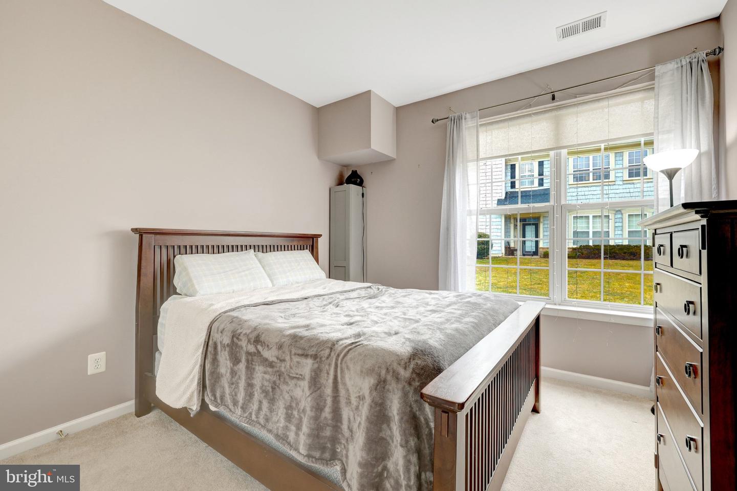 13910 GREENDALE DR #33, WOODBRIDGE, Virginia 22191, 3 Bedrooms Bedrooms, ,2 BathroomsBathrooms,Residential,For sale,13910 GREENDALE DR #33,VAPW2109938 MLS # VAPW2109938