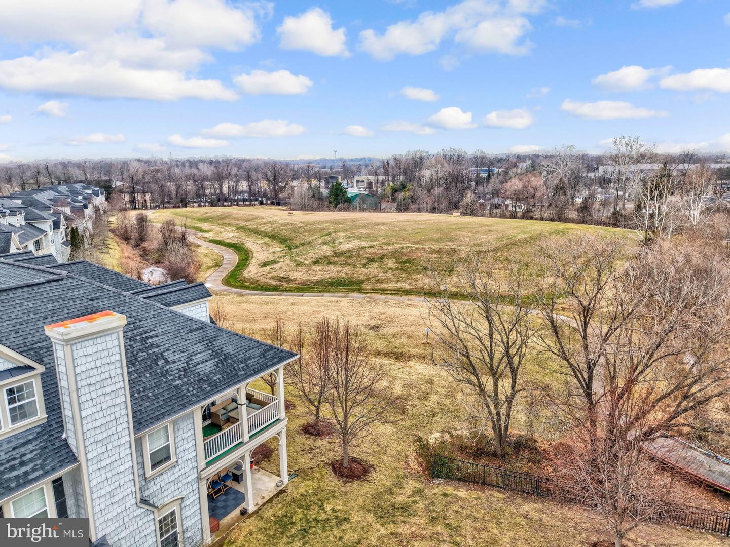 13910 GREENDALE DR #33, WOODBRIDGE, Virginia 22191, 3 Bedrooms Bedrooms, ,2 BathroomsBathrooms,Residential,For sale,13910 GREENDALE DR #33,VAPW2109938 MLS # VAPW2109938