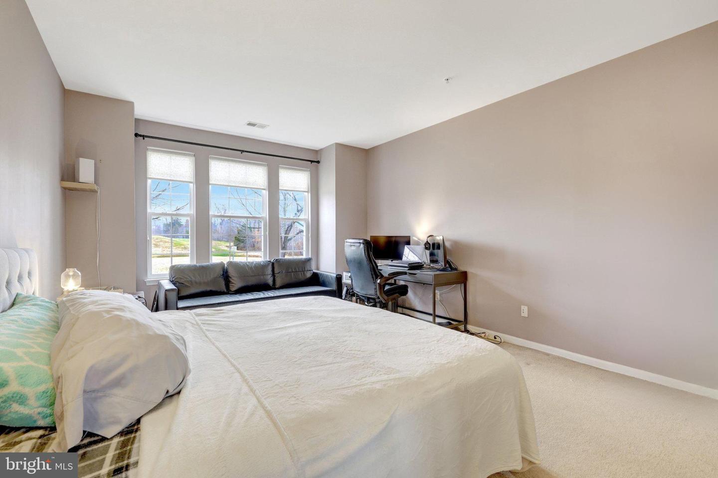 13910 GREENDALE DR #33, WOODBRIDGE, Virginia 22191, 3 Bedrooms Bedrooms, ,2 BathroomsBathrooms,Residential,For sale,13910 GREENDALE DR #33,VAPW2109938 MLS # VAPW2109938