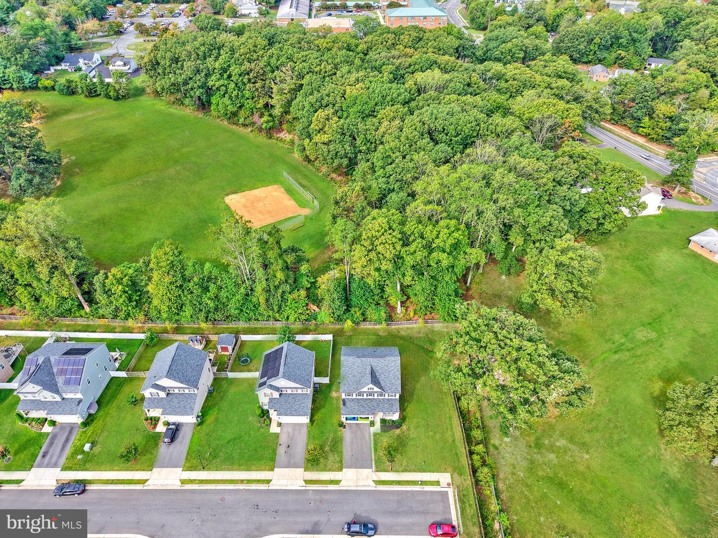 305 COURTHOUSE MANOR DR, STAFFORD, Virginia 22554, 4 Bedrooms Bedrooms, ,3 BathroomsBathrooms,Residential,For sale,305 COURTHOUSE MANOR DR,VAST2044976 MLS # VAST2044976