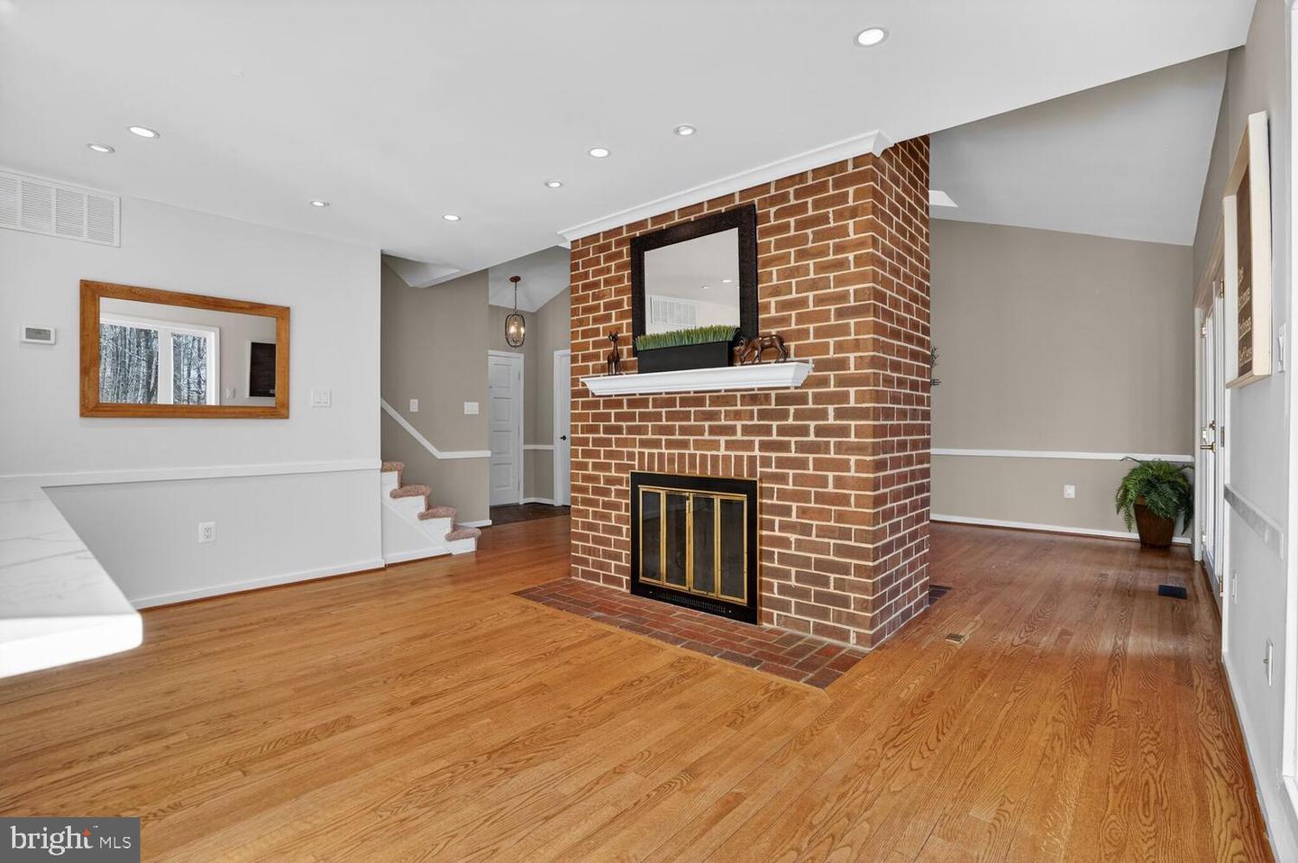 2599 TREE HOUSE DR, WOODBRIDGE, Virginia 22192, 4 Bedrooms Bedrooms, ,3 BathroomsBathrooms,Residential,For sale,2599 TREE HOUSE DR,VAPW2110060 MLS # VAPW2110060