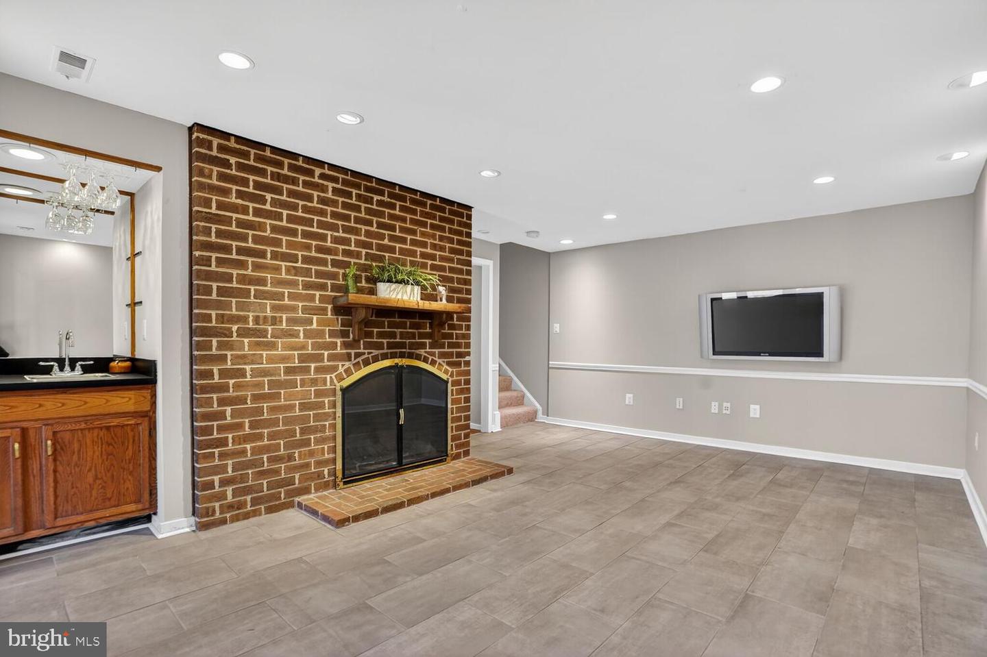 2599 TREE HOUSE DR, WOODBRIDGE, Virginia 22192, 4 Bedrooms Bedrooms, ,3 BathroomsBathrooms,Residential,For sale,2599 TREE HOUSE DR,VAPW2110060 MLS # VAPW2110060