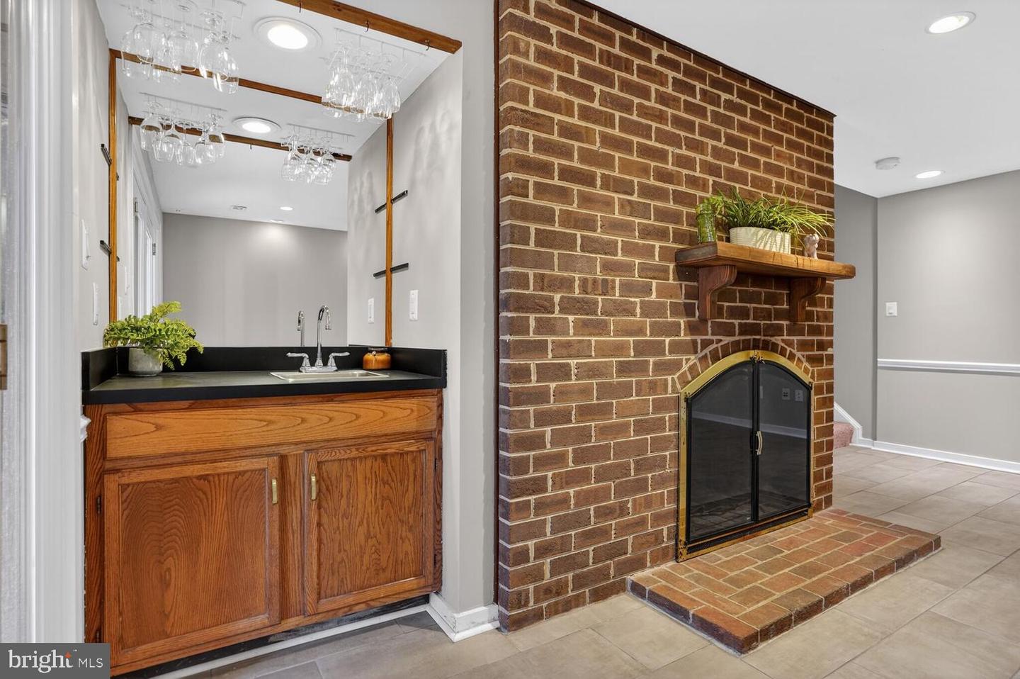 2599 TREE HOUSE DR, WOODBRIDGE, Virginia 22192, 4 Bedrooms Bedrooms, ,3 BathroomsBathrooms,Residential,For sale,2599 TREE HOUSE DR,VAPW2110060 MLS # VAPW2110060